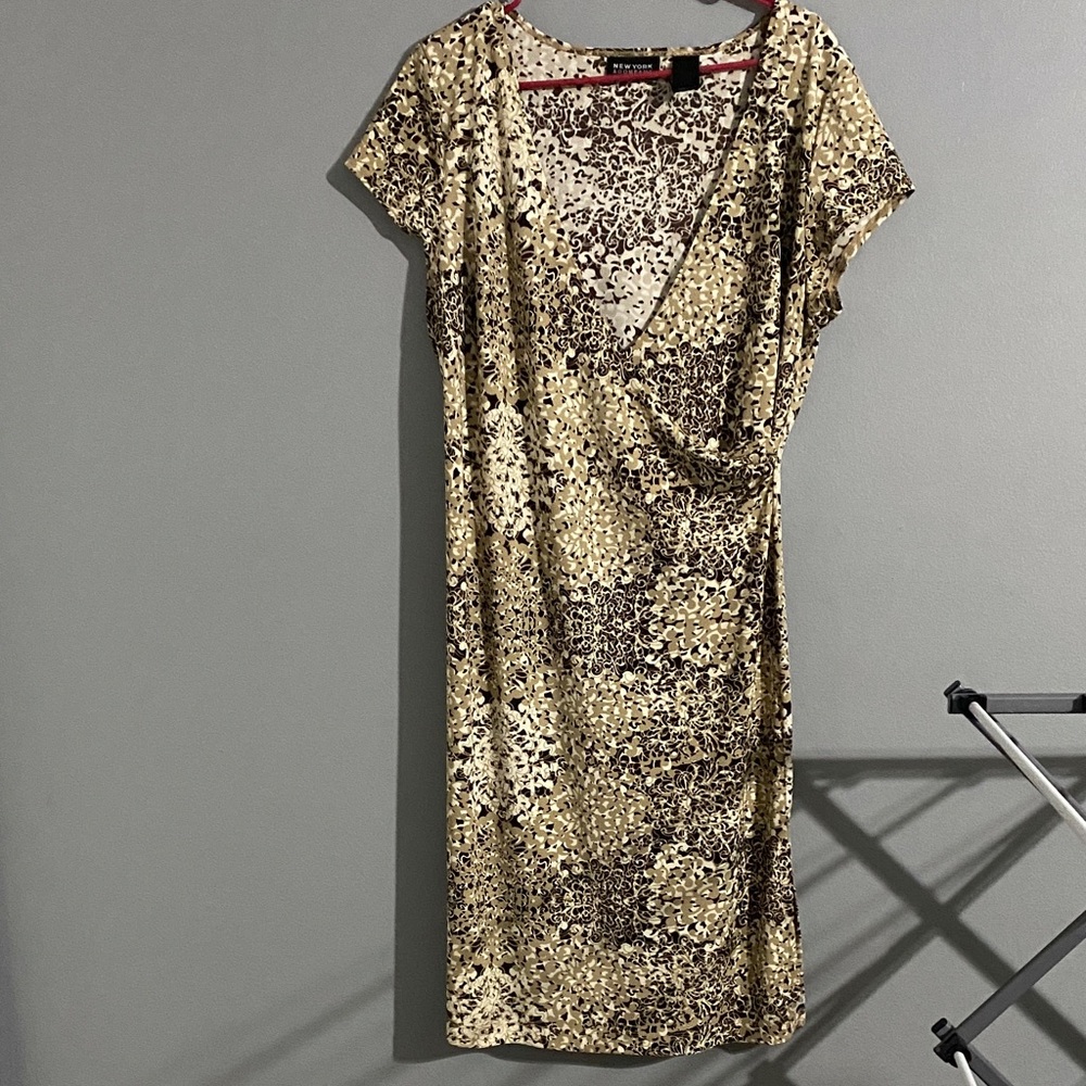 New York & Company Brown and Cream Midi Dress